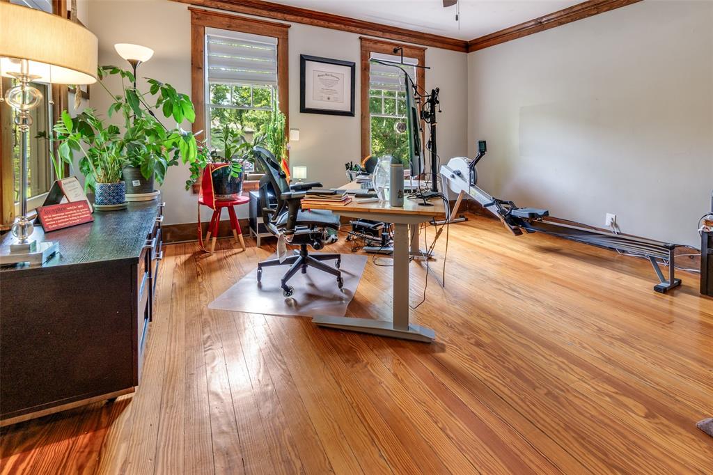 Munger Place - Residential
