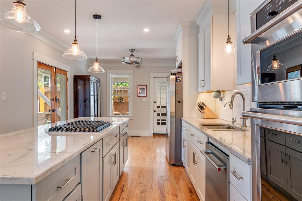 Munger Place - Residential