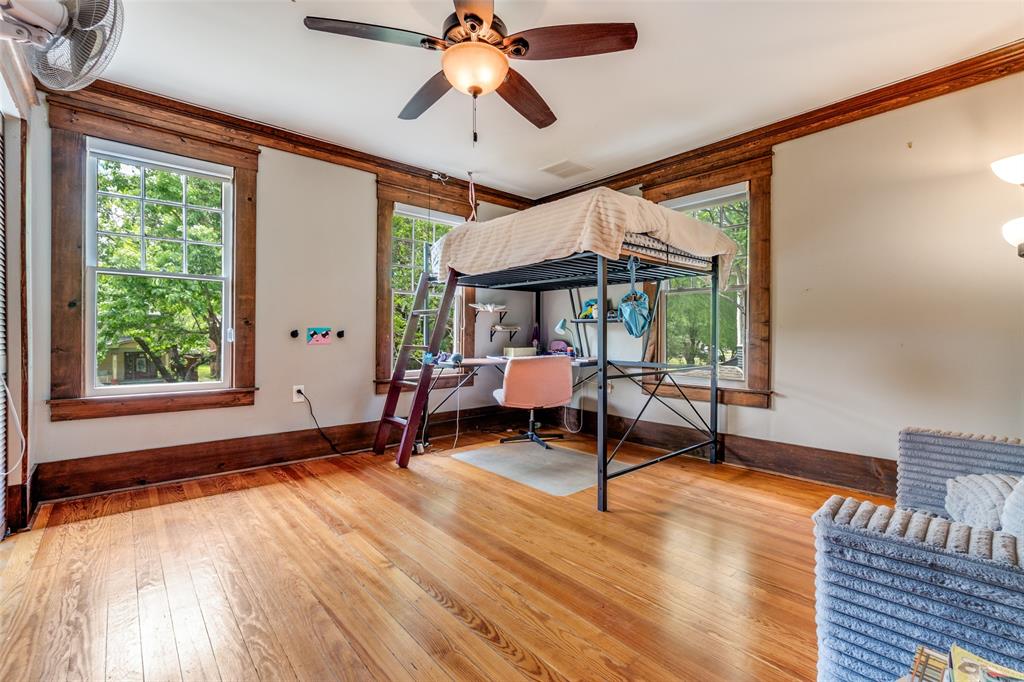 Munger Place - Residential