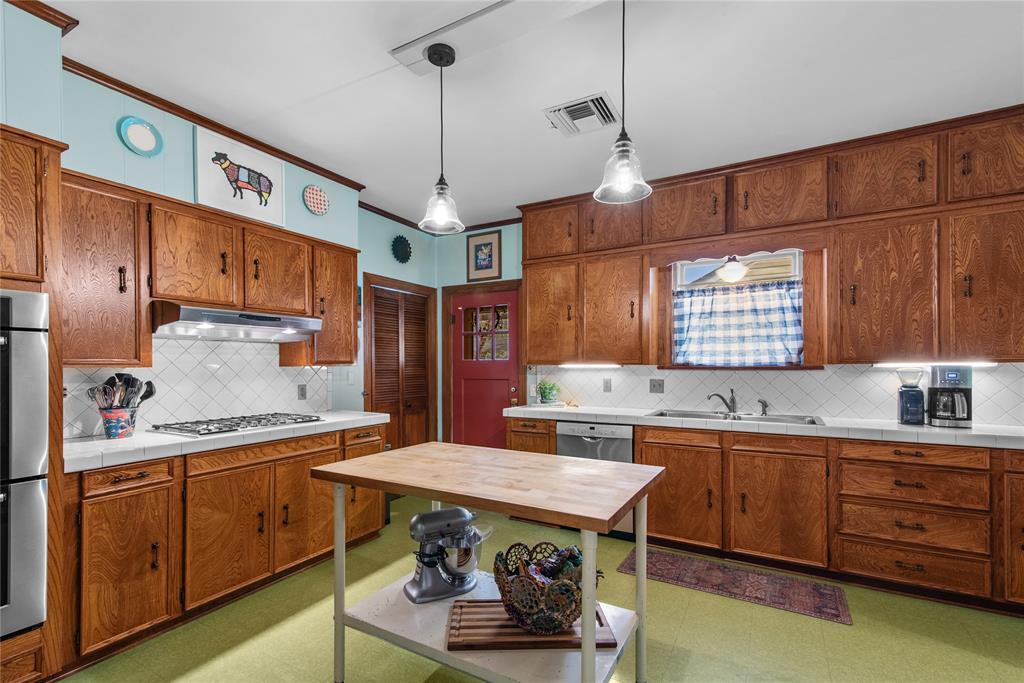 Broadmoor Sub - Residential