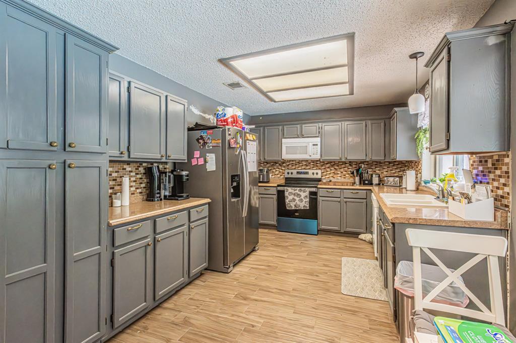 Turf Club Estates Add - Residential