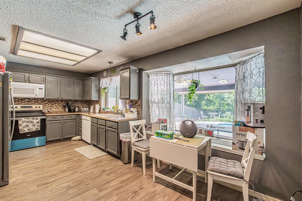 Turf Club Estates Add - Residential