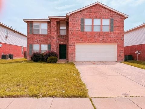 3016 Cesareo Drive Grand Prairie TX 75052