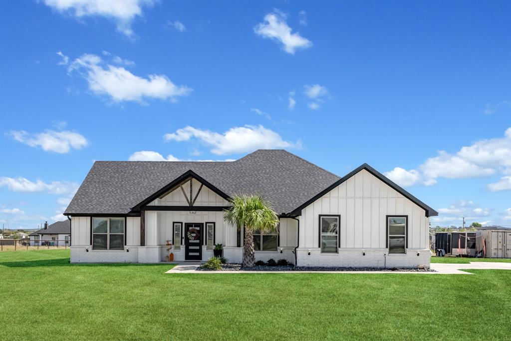 6028 Raspberry Lane