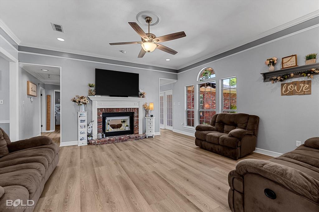 Bossier City, Louisiana 71111, United States, 4 Bedrooms Bedrooms, ,2 BathroomsBathrooms,Residential,Active,179192