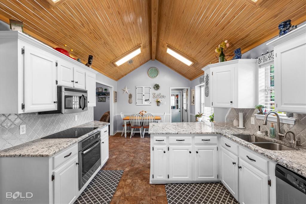 Bossier City, Louisiana 71111, United States, 4 Bedrooms Bedrooms, ,2 BathroomsBathrooms,Residential,Active,179192