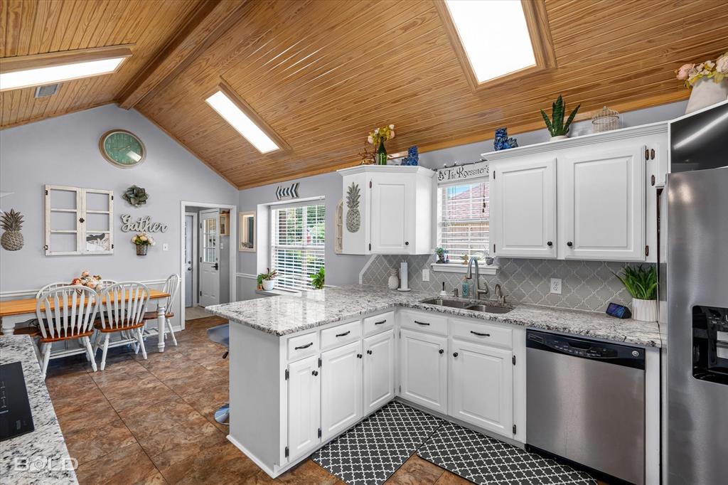 Bossier City, Louisiana 71111, United States, 4 Bedrooms Bedrooms, ,2 BathroomsBathrooms,Residential,Active,179192