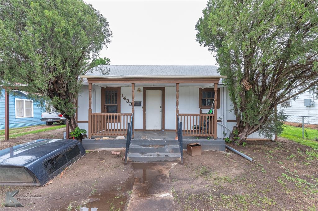 1433 S 9th Street