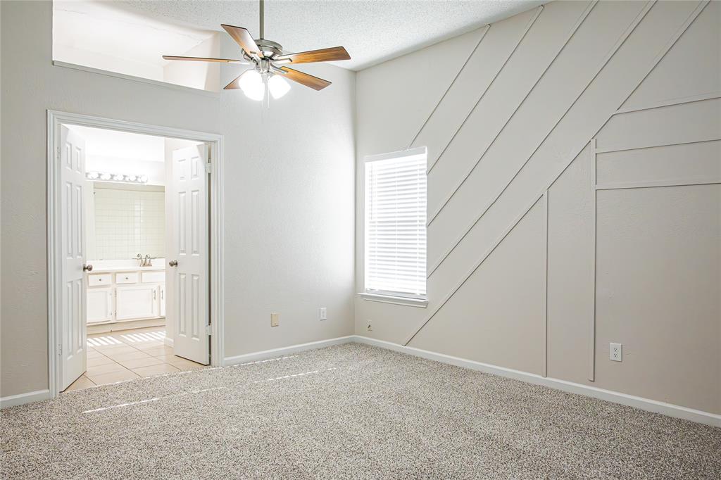Oak Hollow Grand Prairie - Residential