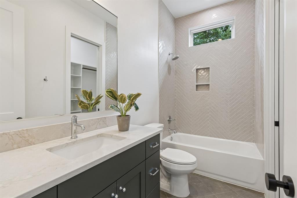 Azalea Hollow - Residential