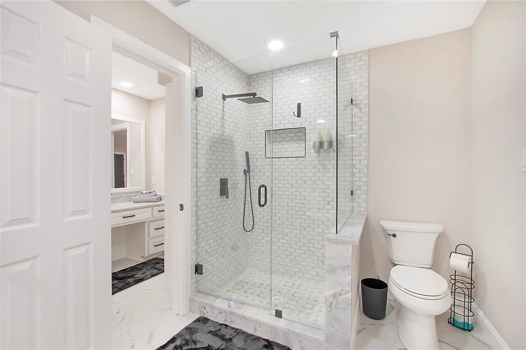 Town Oak - Residential