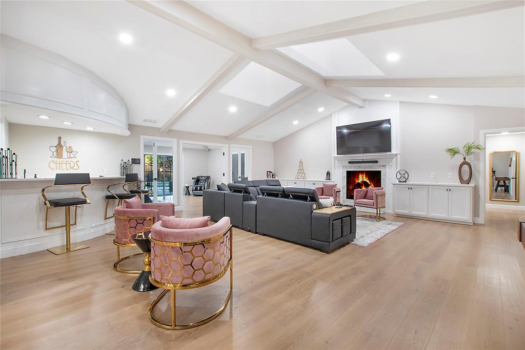 Town Oak - Residential