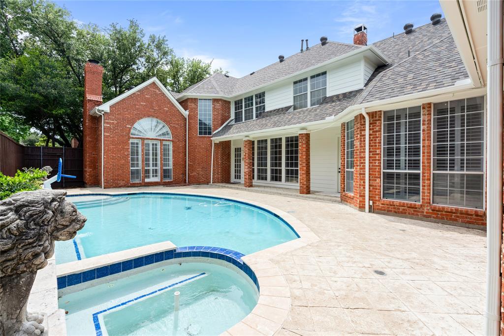 5621 Lindsey Drive