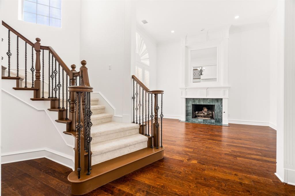 5621 Lindsey Drive