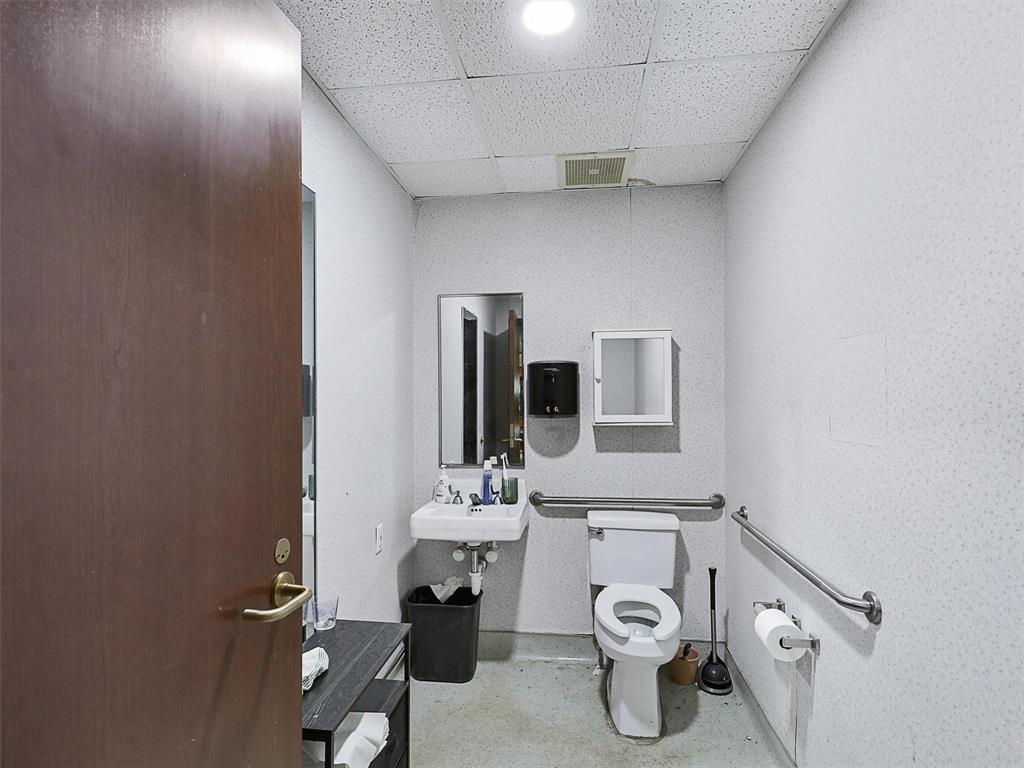 Denison Oncology Add - Commercial Lease