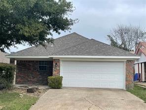 Photo of 5412 Village Green Drive, Mesquite, TX 75150 (MLS # 21265409)