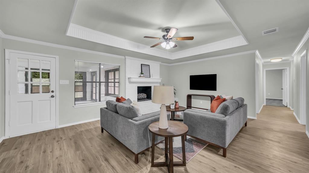 104 Shadowoak Court