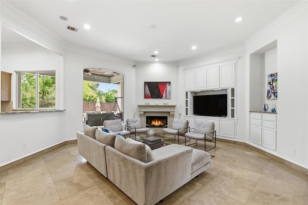 Guggenheim Acres - Residential