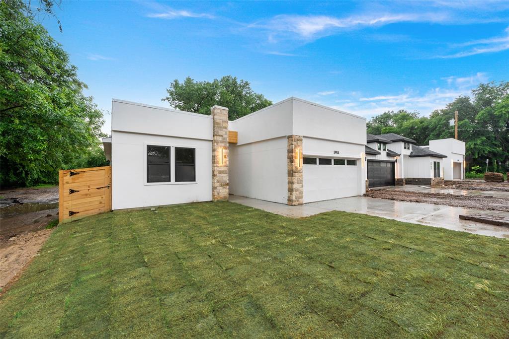 3904 De Maggio Avenue