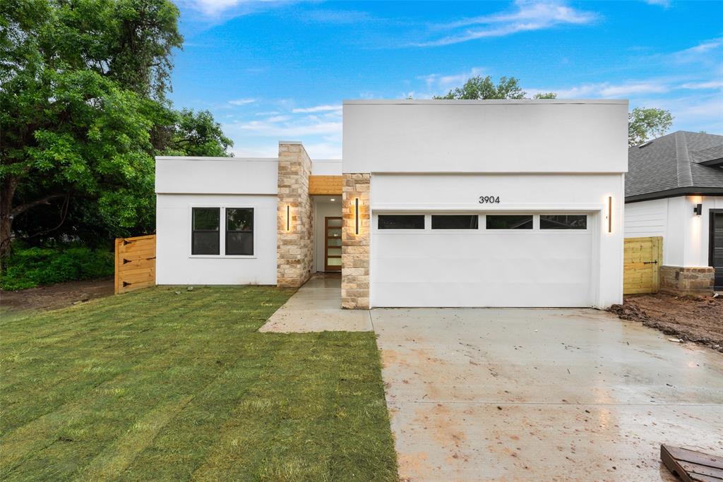 3904 De Maggio Avenue