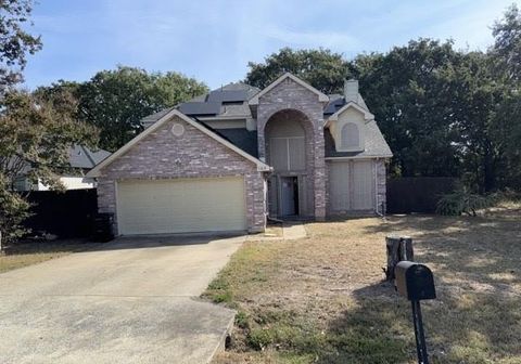Photo of 108 Indian Oaks Trail, West Tawakoni, TX 75474 (MLS # 21112249)