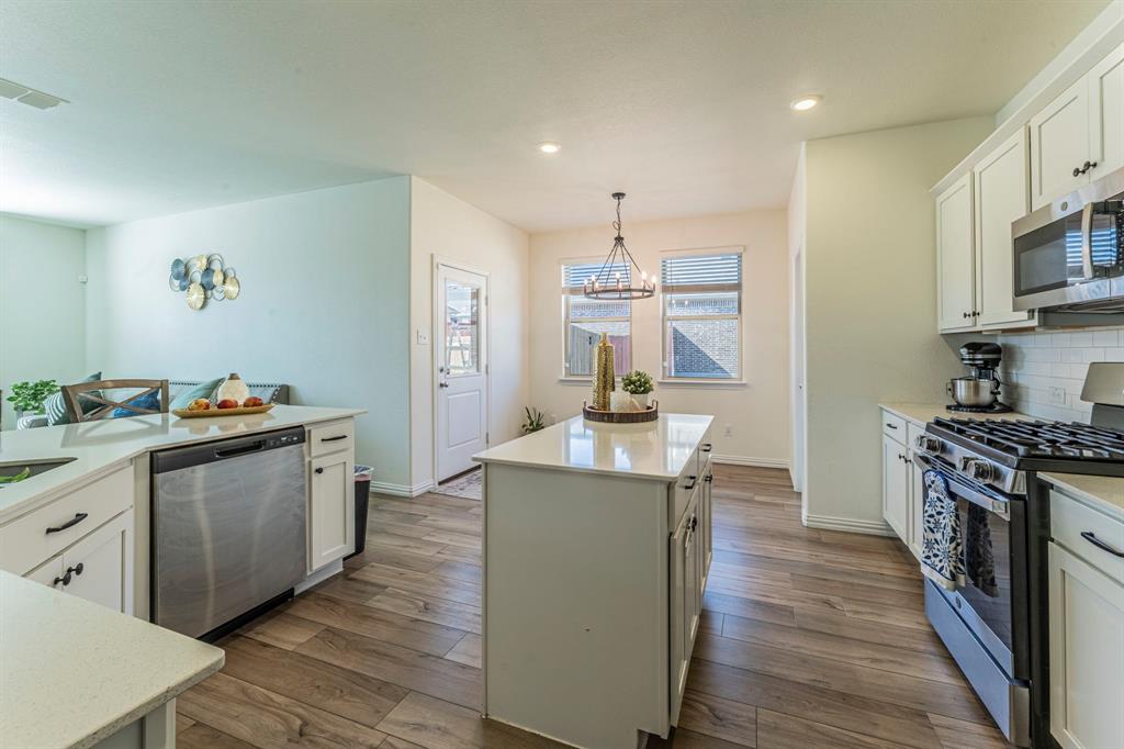 Azle Grove Ph 1 - Residential