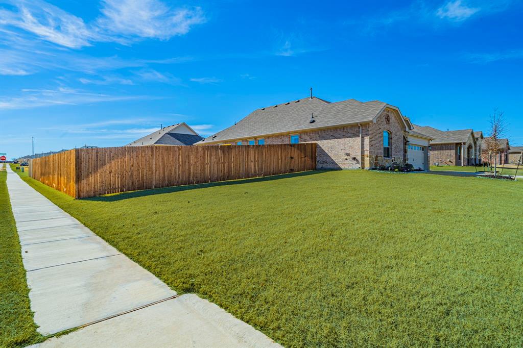 Azle Grove Ph 1 - Residential