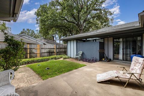 A home in Irving