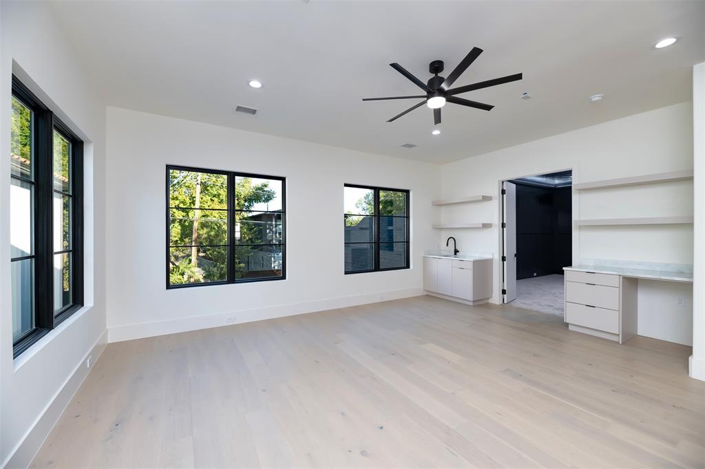 Ross Ave Annex - Residential