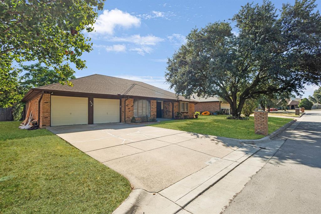 4227 High Mesa Drive
