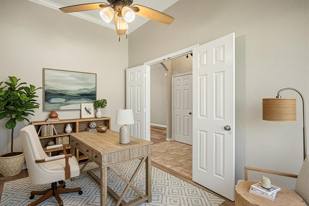 4403 N Port Ridglea Court