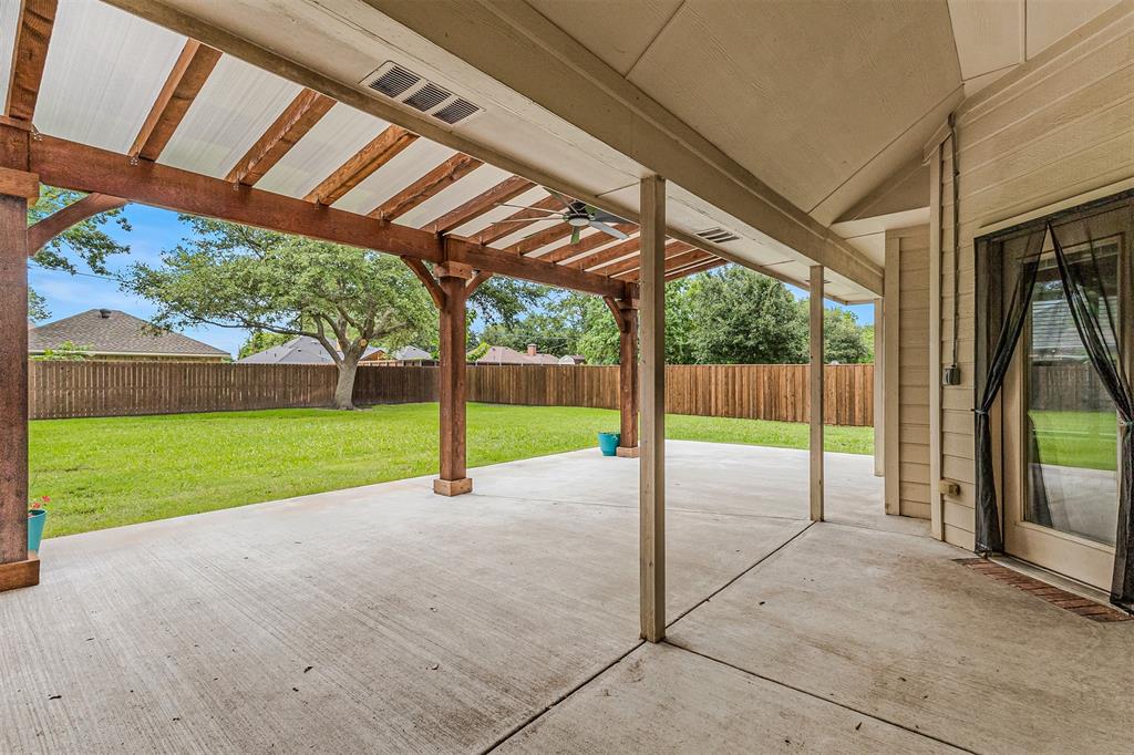 110 Chinaberry Trail