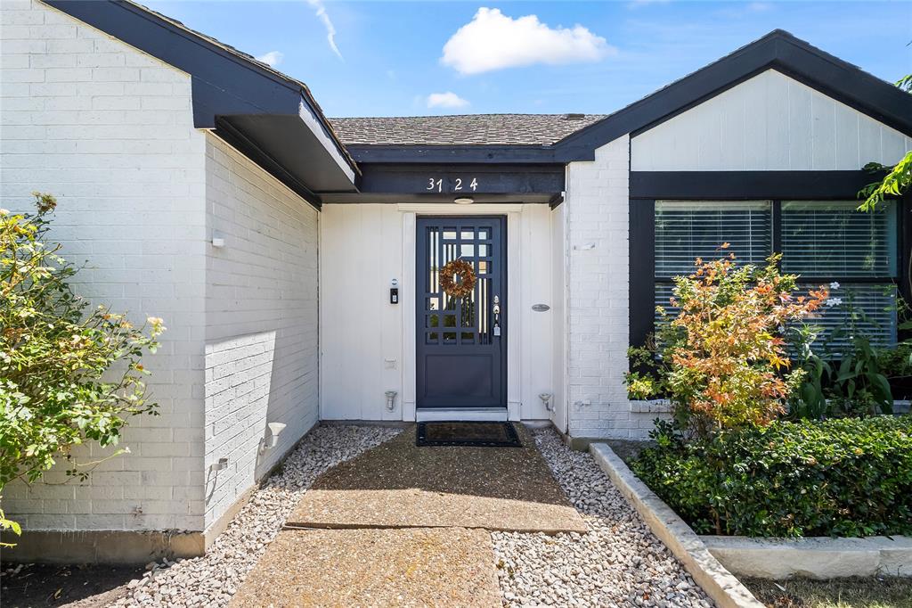 3724 Solarium Place