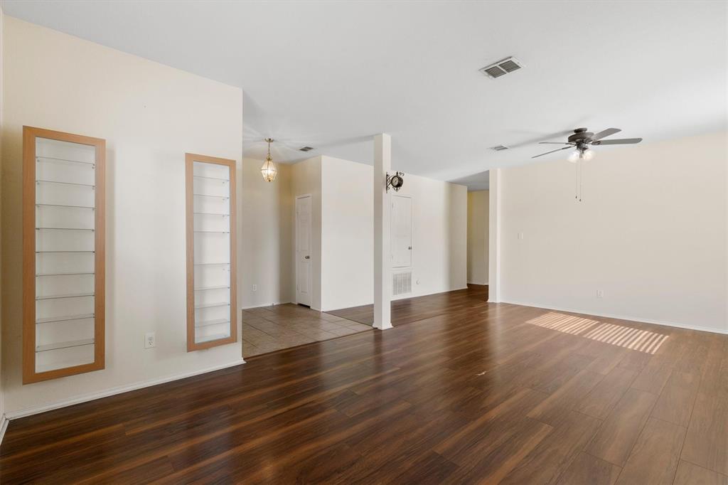 Photo of 3101 Paradise Valley Drive, Plano, TX 75025 (MLS # 21369305)