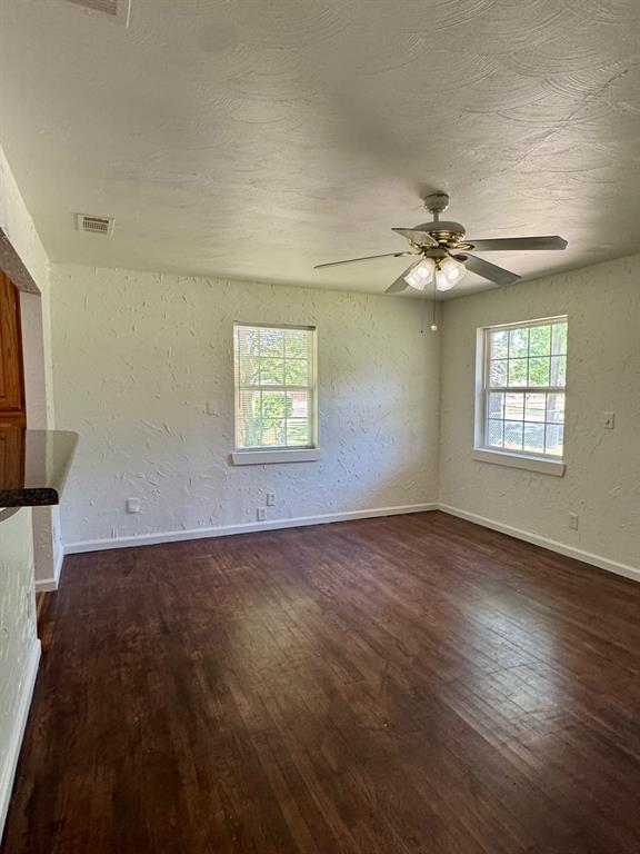 2132 Potter Lane