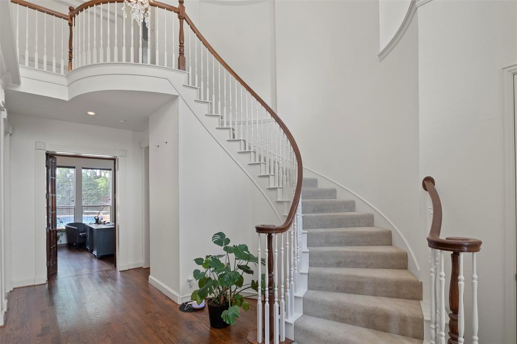 1207 Conroe Drive