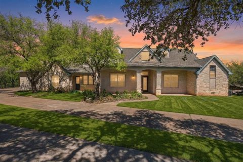 2306 Winton Terrace Court Granbury TX 76048