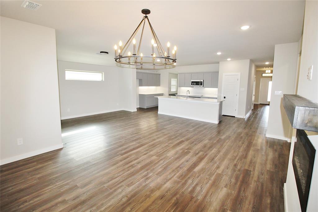 Buffalo Rdg Ph 6 - Residential Lease