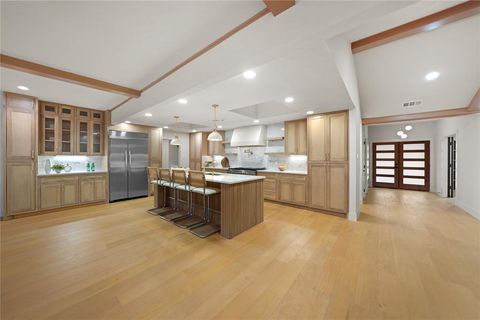 7736 Woodstone Lane Dallas TX 75248