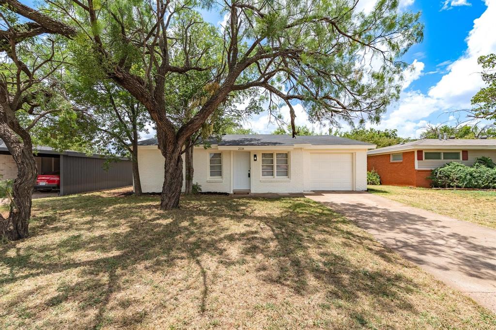 2118 N Mockingbird Lane