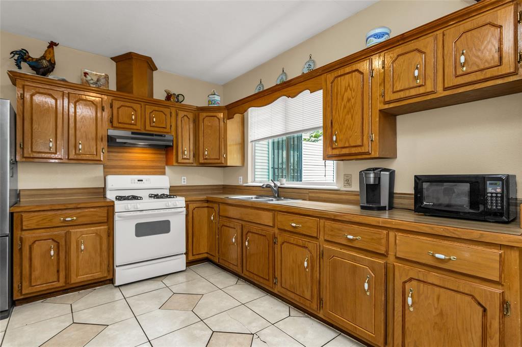 Mount Auburn - Residential