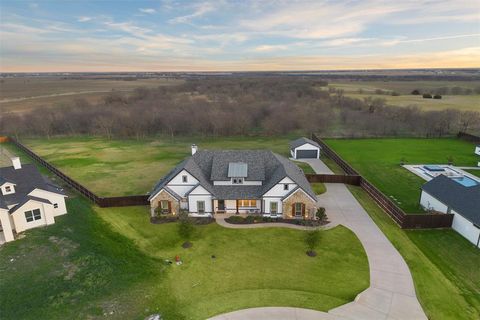 Tiny photo for 520 Fox Hill Court, Waxahachie, TX 75167 (MLS # 21200610)