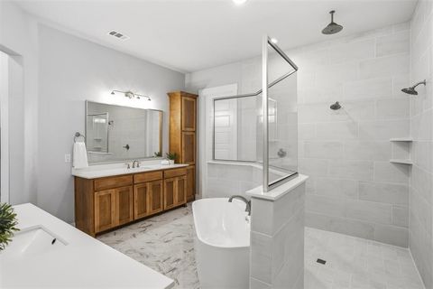 Tiny photo for 520 Fox Hill Court, Waxahachie, TX 75167 (MLS # 21200610)