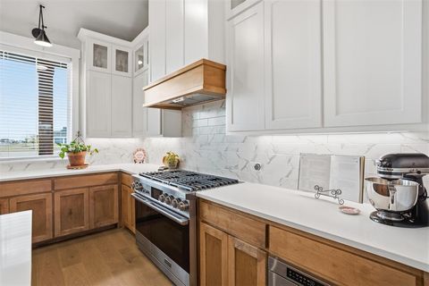 Tiny photo for 520 Fox Hill Court, Waxahachie, TX 75167 (MLS # 21200610)