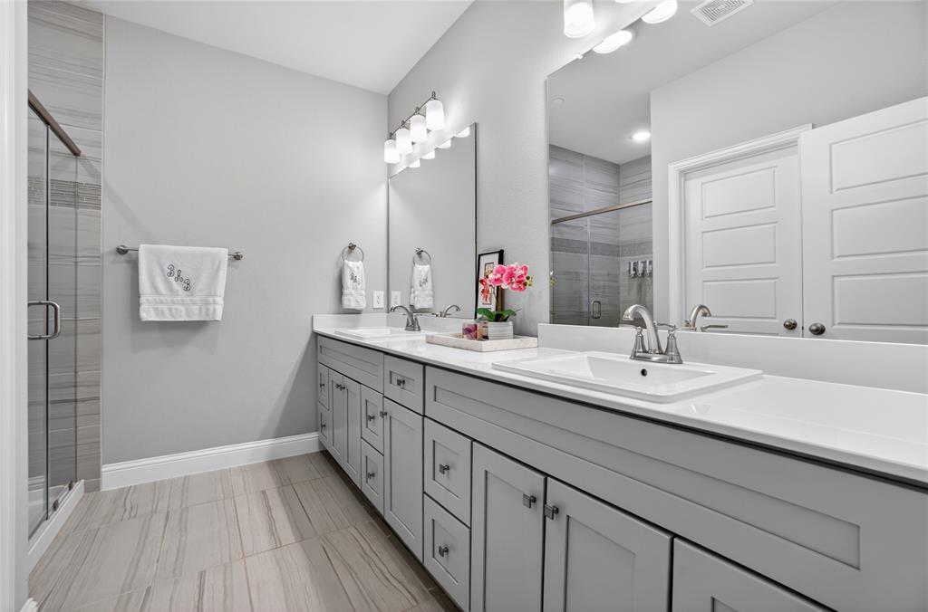 Kensington Place - Residential