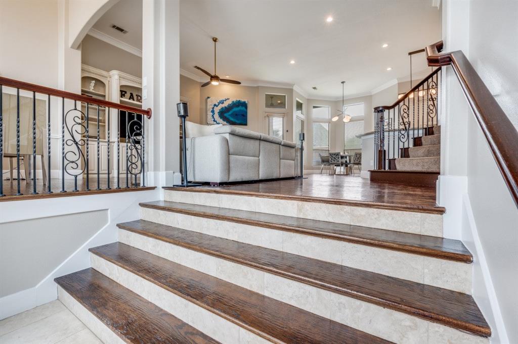 3336 University Park Lane