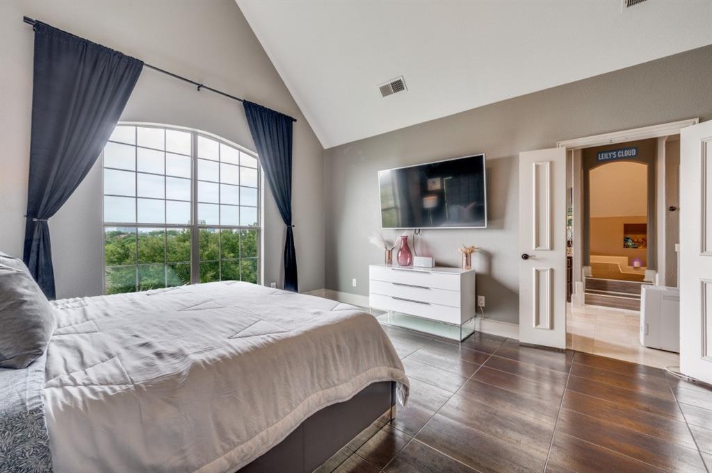 University Park 01 - Residential