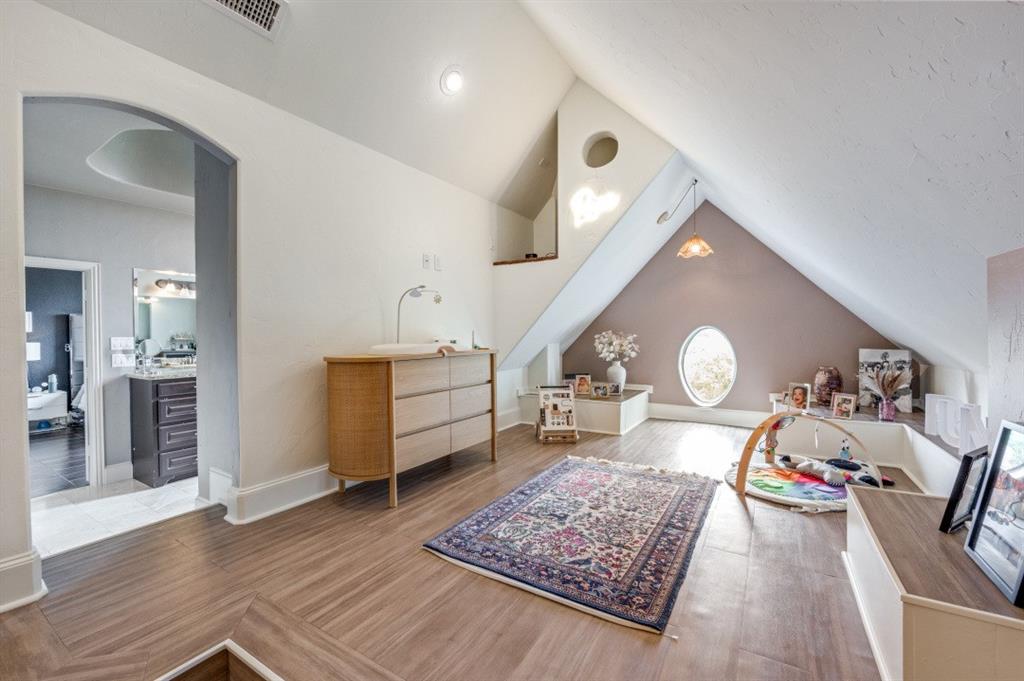 University Park 01 - Residential