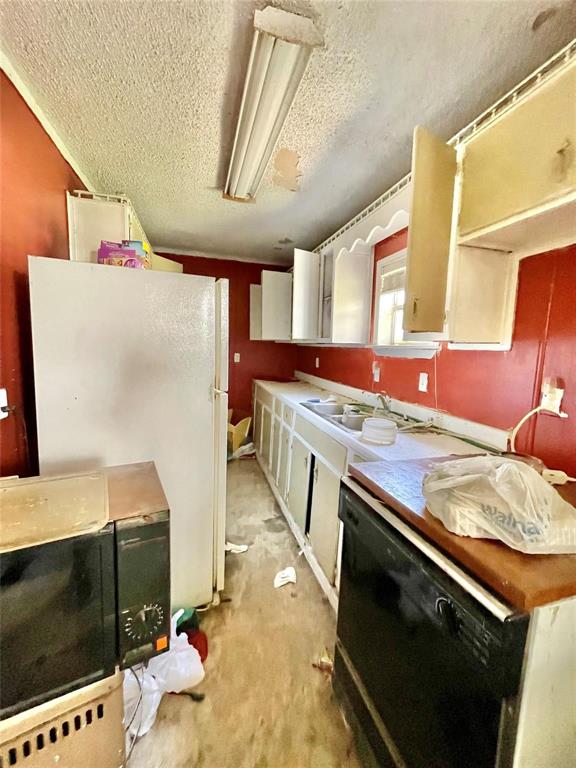 ACRES: 3.80 ABST: 1522 SURVEY: T & P RR CO SUR 13 - Residential