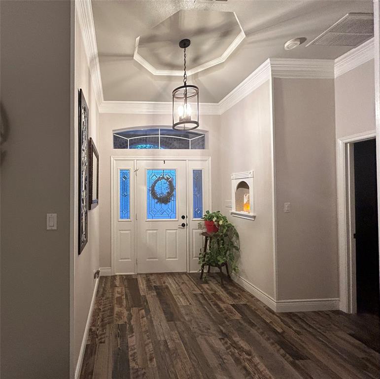 6004 Nutcracker Drive